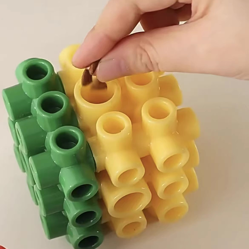 Pet Magic Cube Leaky Food Toy  – Food Energy Snacks Bewertung und Preis